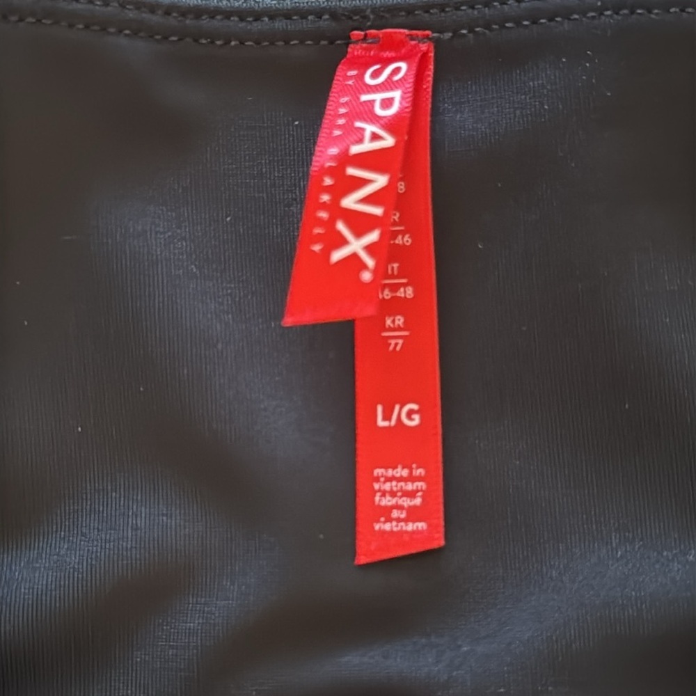 SPANX Faux Leather Leggings Black Size Large - Picture 8 of 12